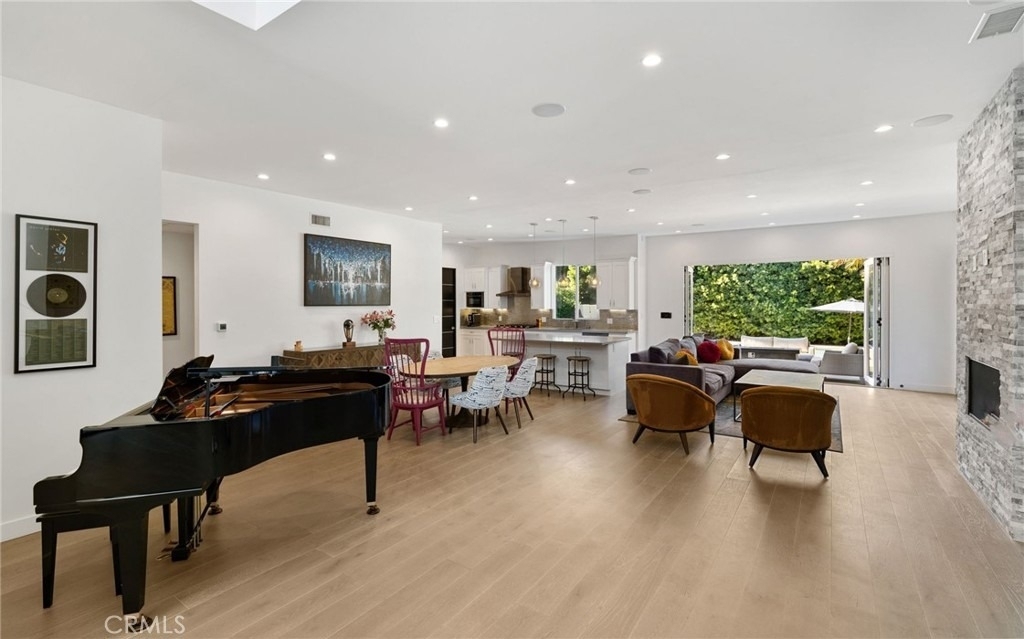 5541 Matilija Avenue - Photo 4