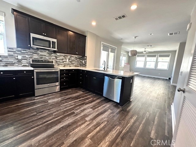 623 W Foothill Boulevard - Photo 4