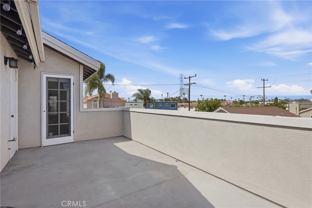 2605 Mathews Avenue - Photo 16