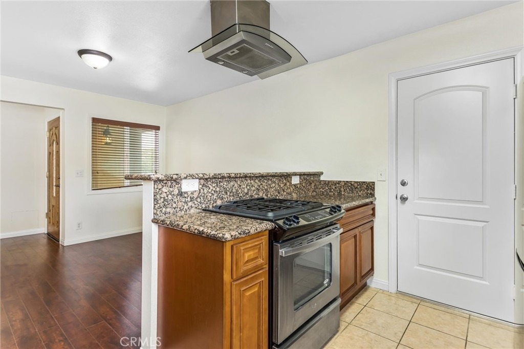2960 Sterling - Photo 6