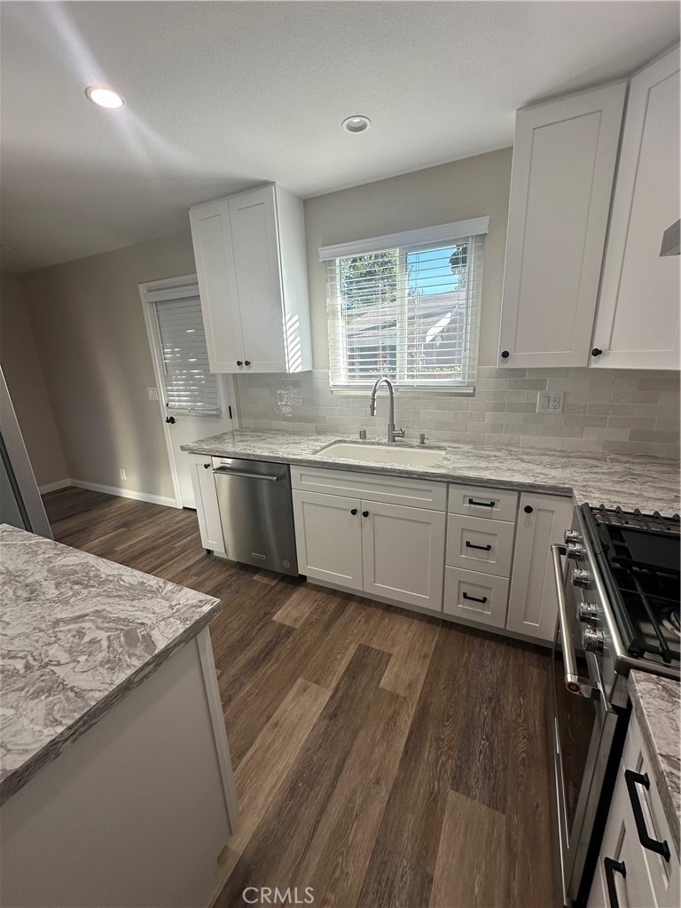 514 E Chalynn Circle - Photo 16