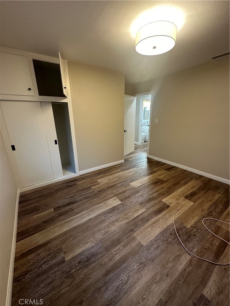 514 E Chalynn Circle - Photo 9