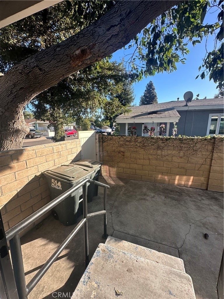 514 E Chalynn Circle - Photo 19
