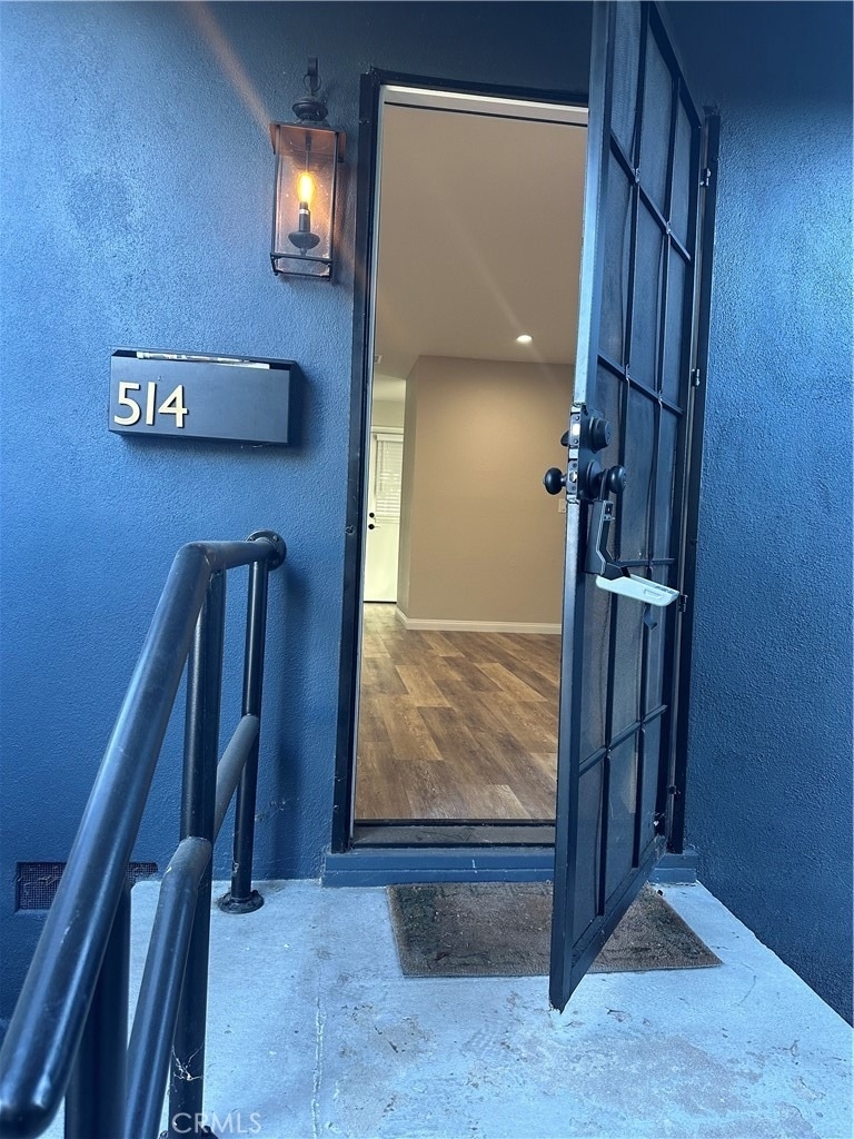 514 E Chalynn Circle - Photo 5