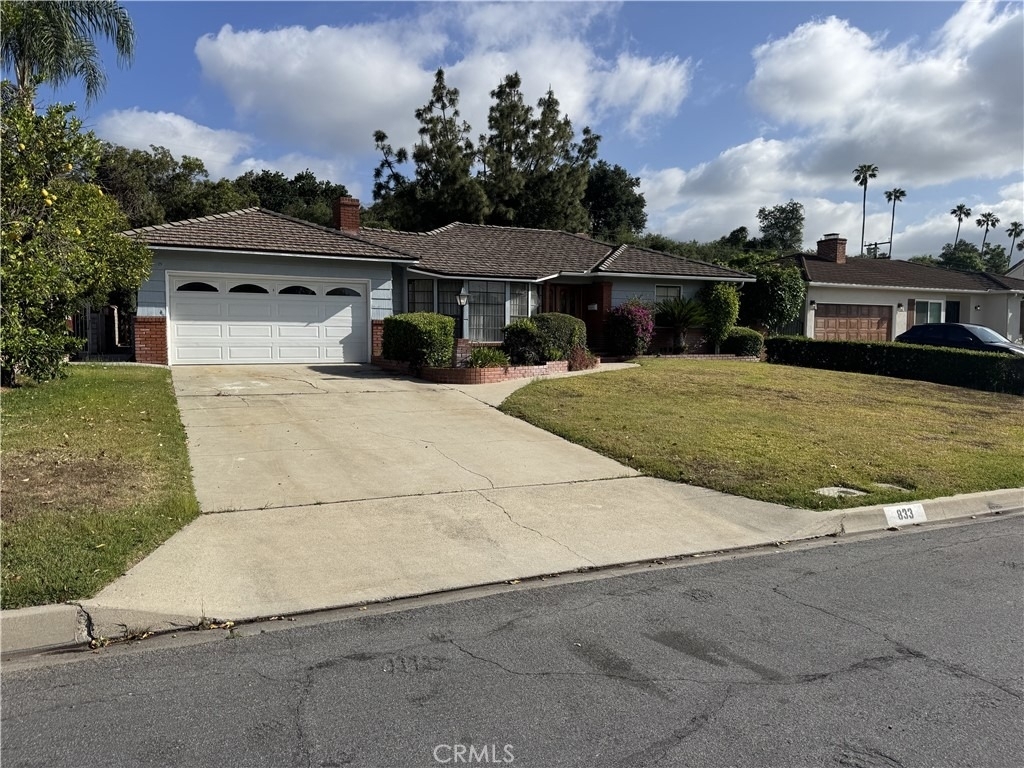 833 Hugo Reid Drive - Photo 2