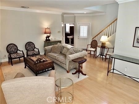 1566 Plymouth Lane - Photo 5