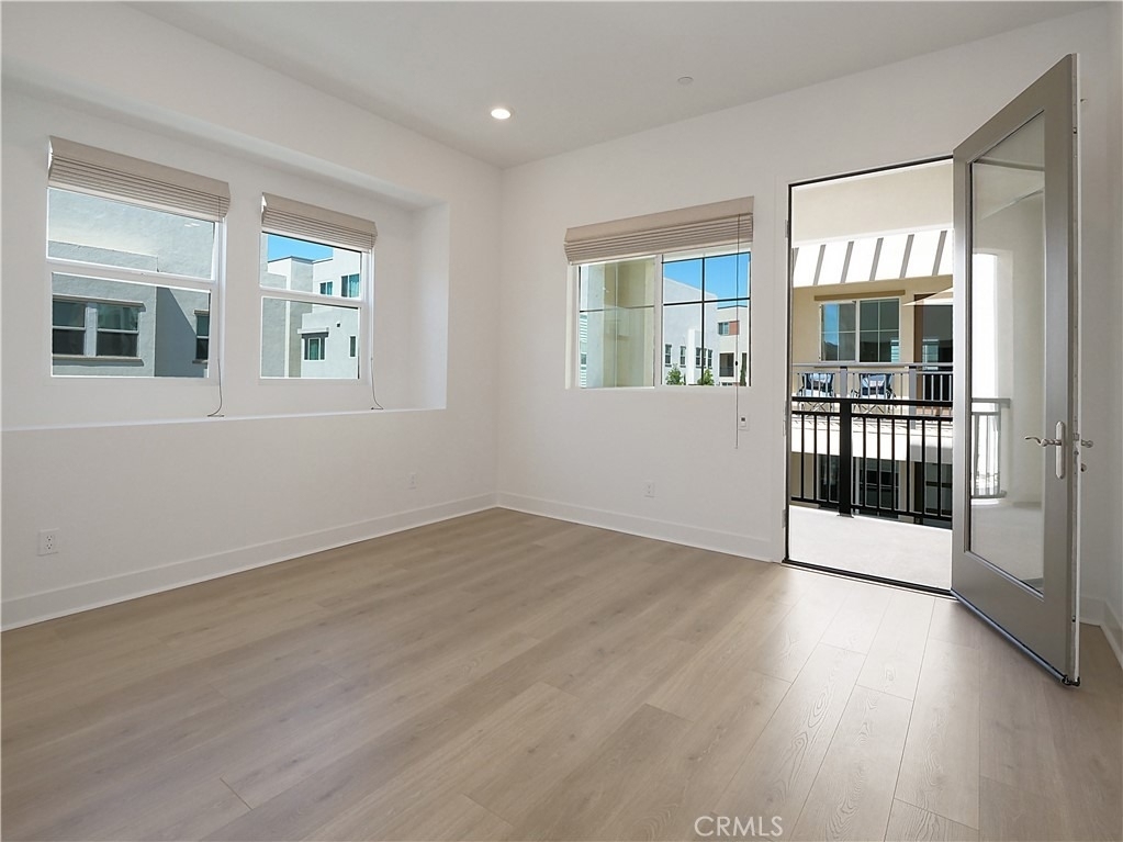 1645 W Hornet Drive - Photo 10