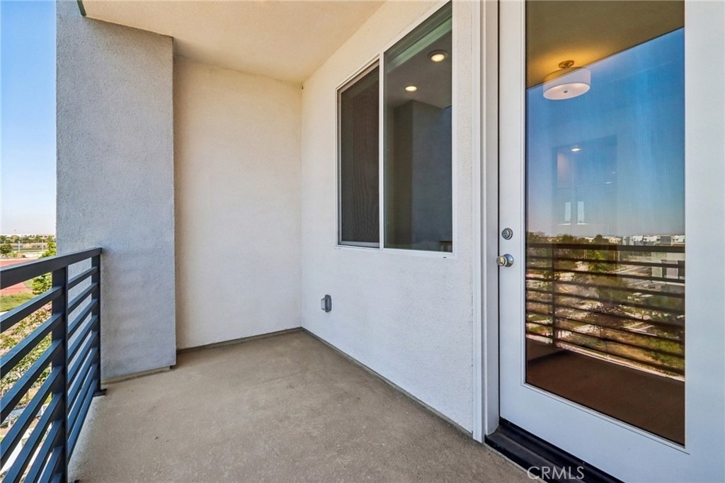 275 Sash - Photo 24