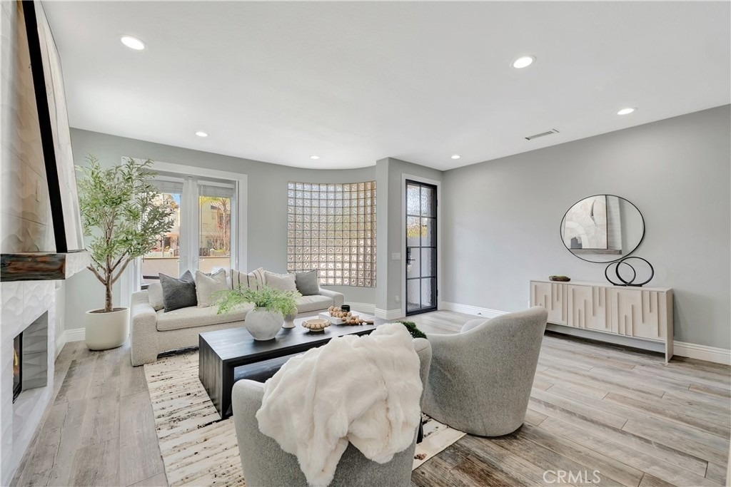 620 22nd Street - Photo 9