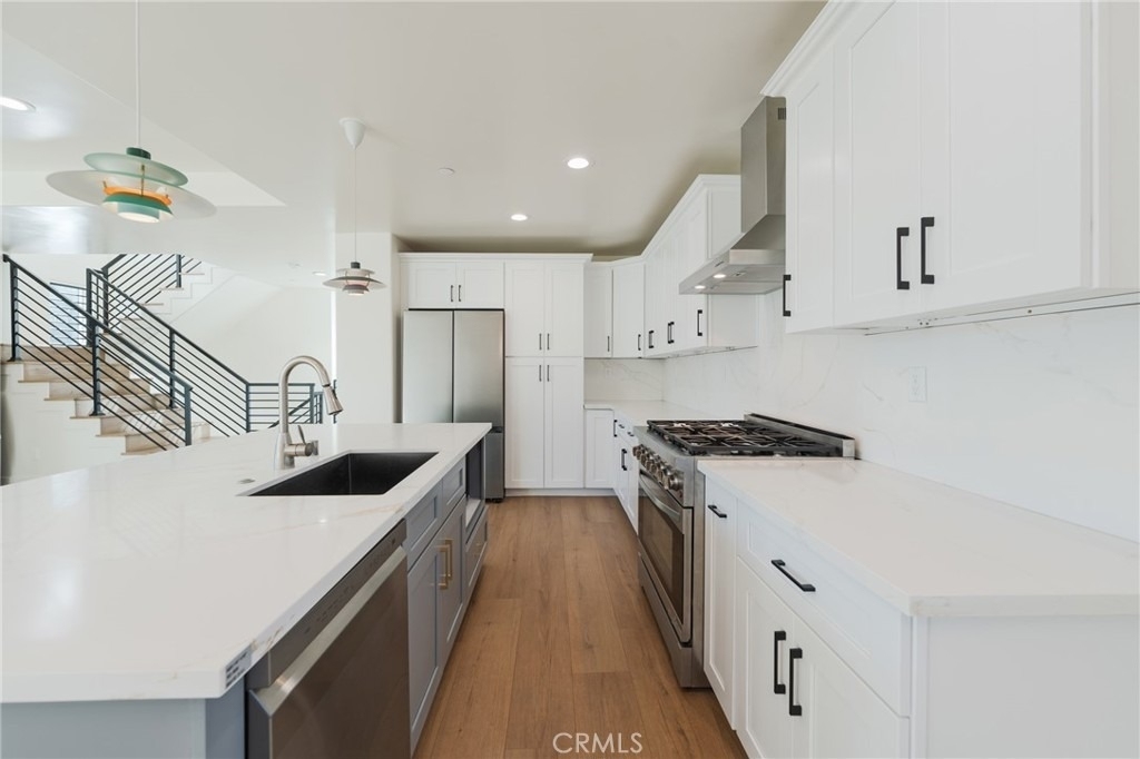 714 N Chestnut Avenue - Photo 10