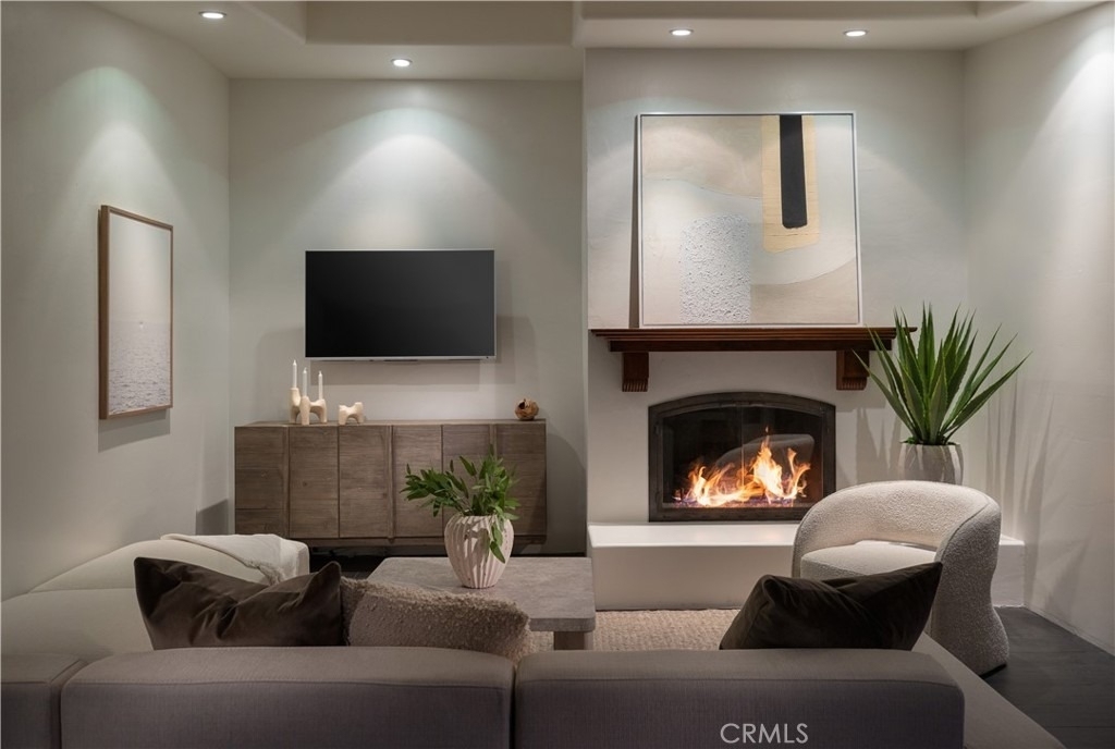 575 Center Street - Photo 14