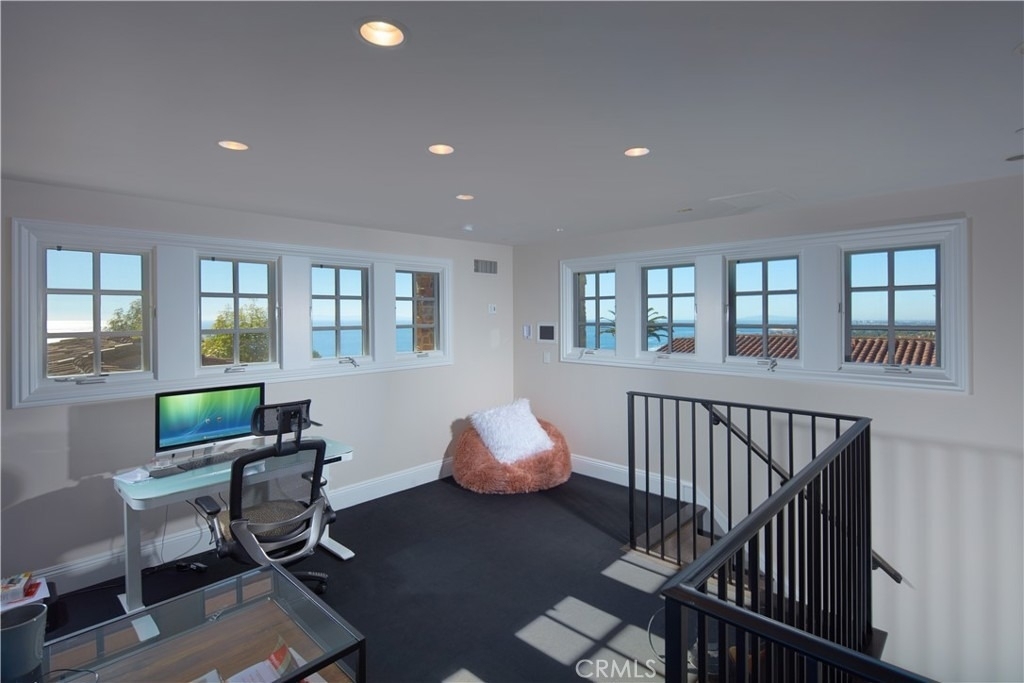 10 Shore Walk - Photo 14