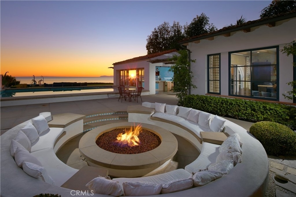 10 Shore Walk - Photo 1