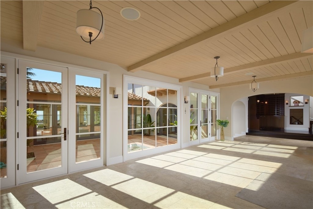 10 Shore Walk - Photo 4