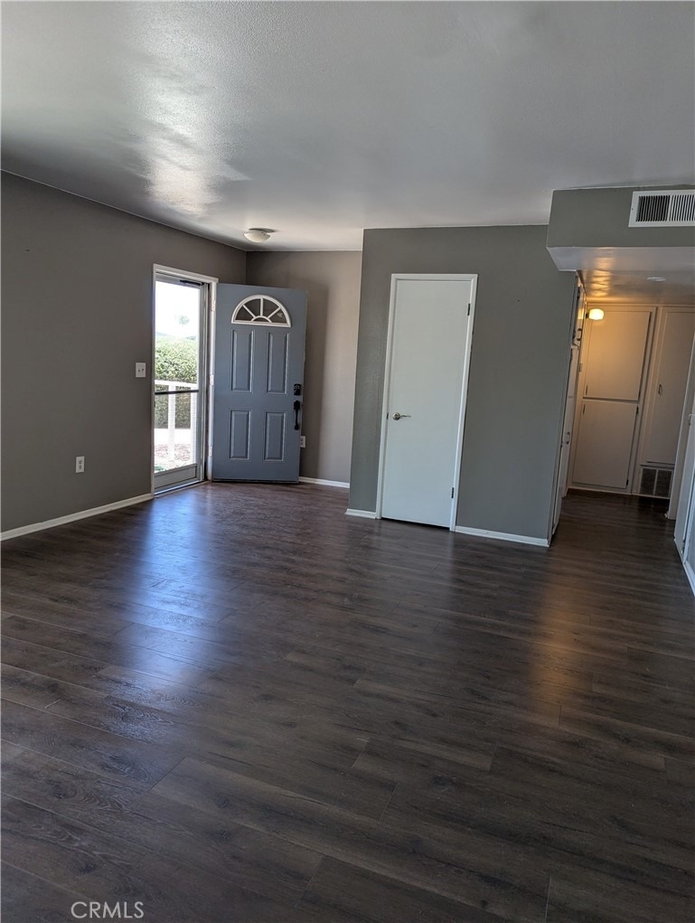 28635 Hoylake Court - Photo 4