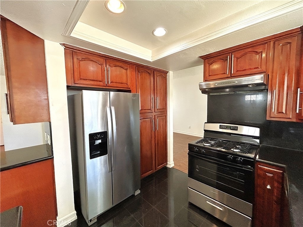 3214 Canary Court - Photo 4