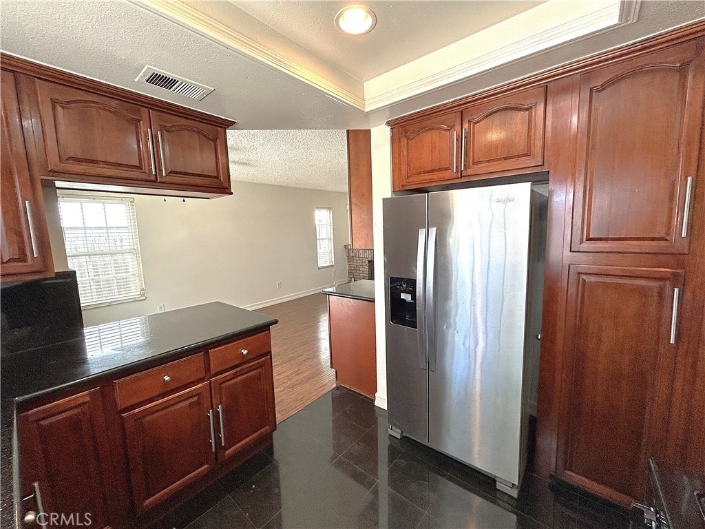 3214 Canary Court - Photo 3