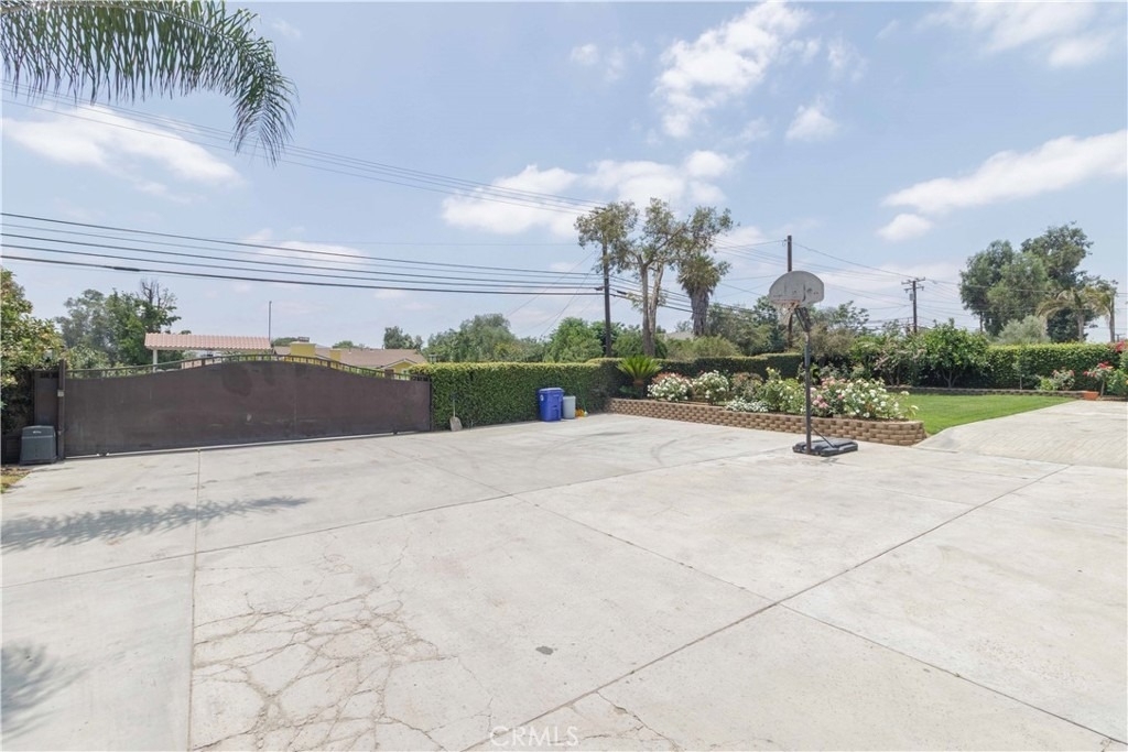 10249 Jurupa - Photo 22