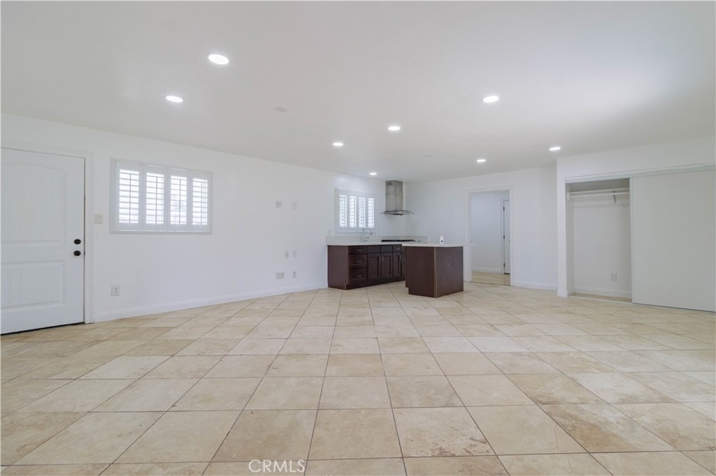 10249 Jurupa - Photo 3