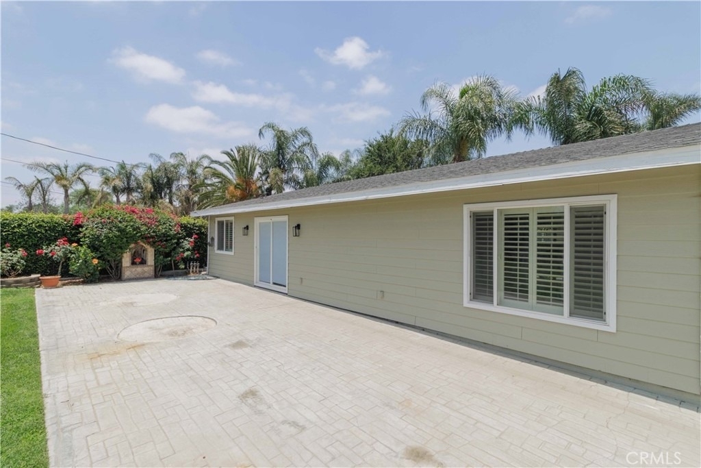 10249 Jurupa - Photo 1