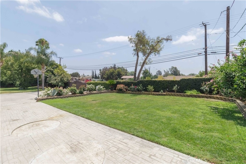 10249 Jurupa - Photo 32
