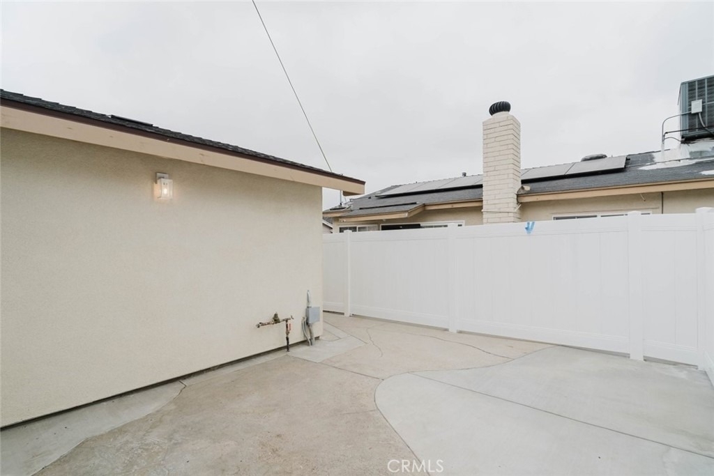 9628 Keokuk Avenue - Photo 21
