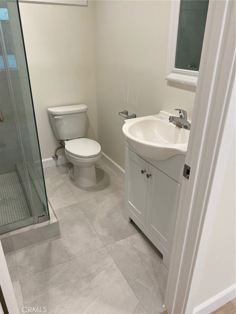 900 E Garfield Avenue - Photo 2