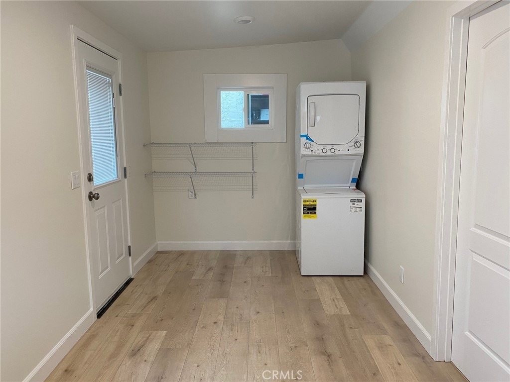 900 E Garfield Avenue - Photo 4