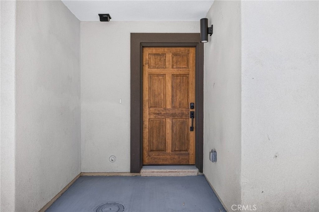 593 E 12th St - Photo 3