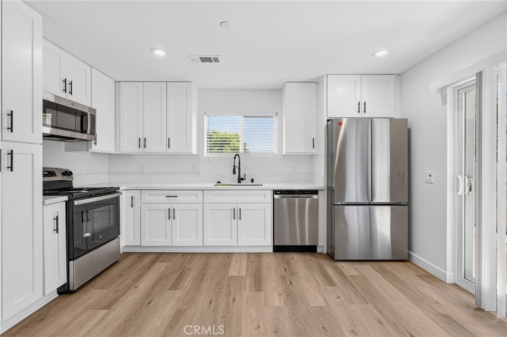 593 E 12th St - Photo 6
