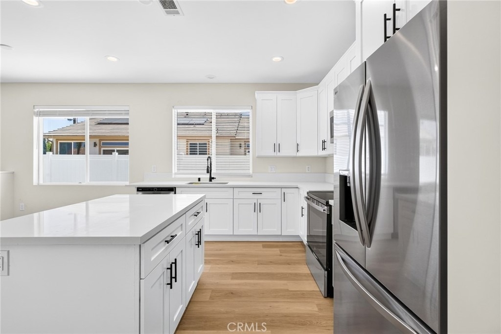 593 E 12th St - Photo 13