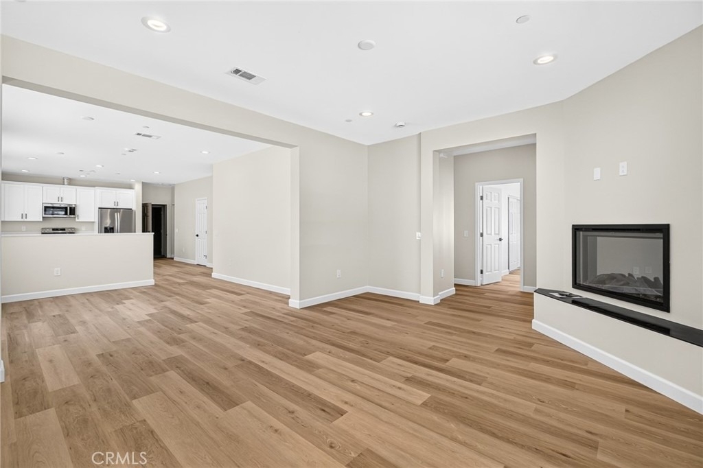 593 E 12th St - Photo 7