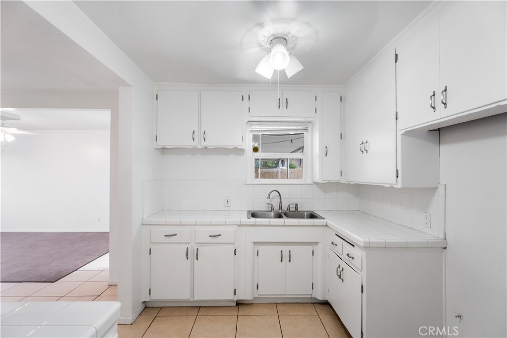 270 S 1st - Photo 20