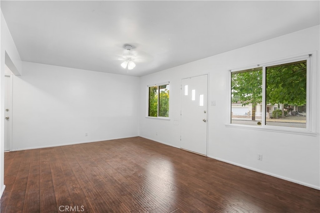 270 S 1st - Photo 5