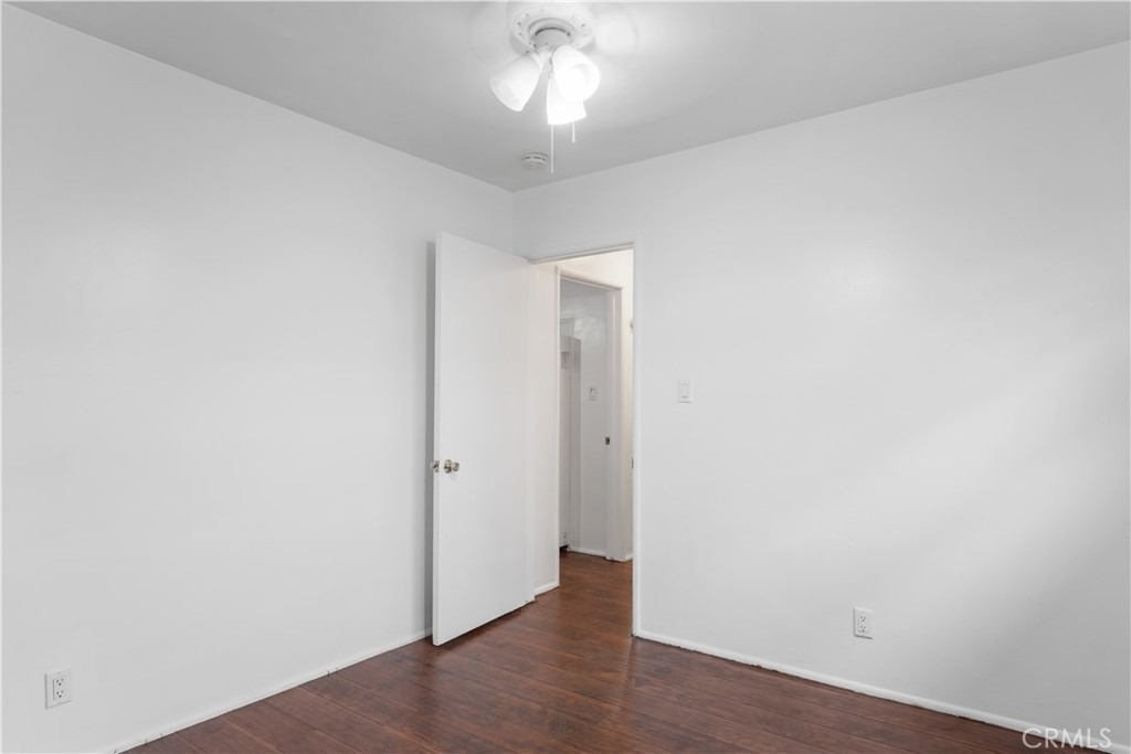 270 S 1st - Photo 17