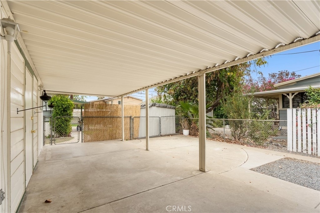 270 S 1st - Photo 29