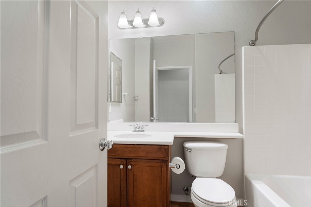 132 Principia Court - Photo 34