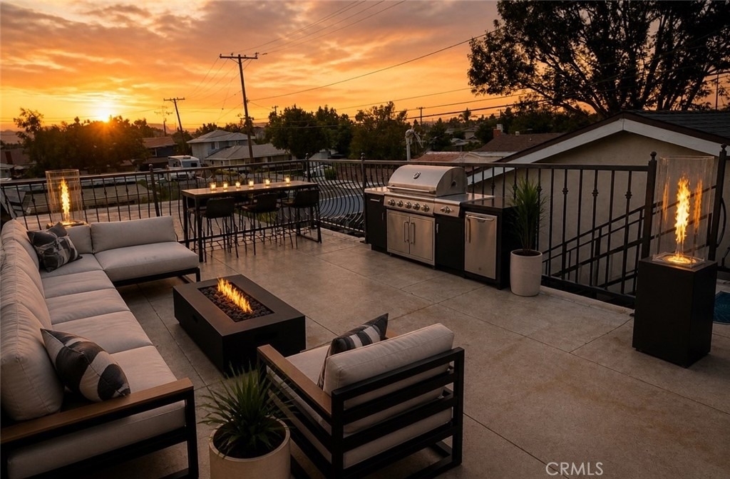 2621 Damien - Photo 20