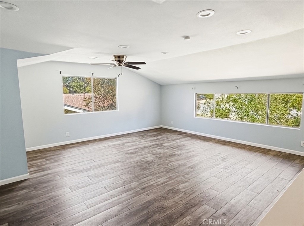 2621 Damien - Photo 4