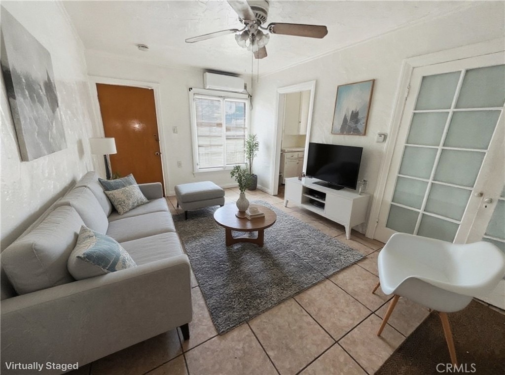 139 E 3rd - Photo 2