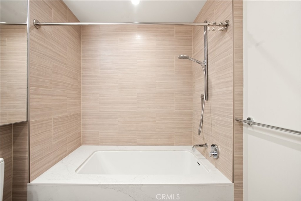 877 S Francisco Street - Photo 9