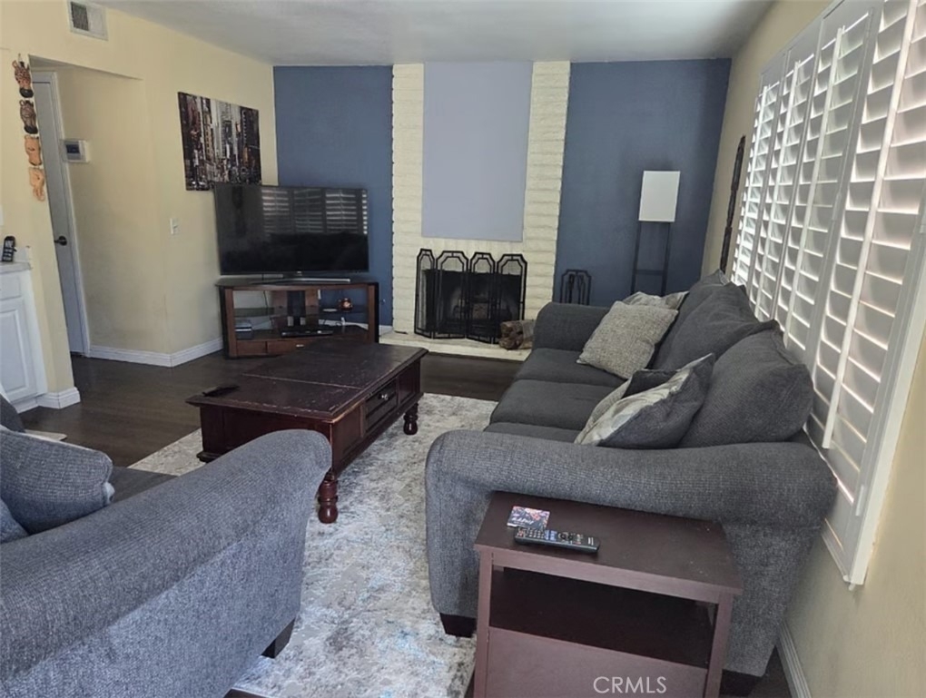 2632 S Augusta Avenue - Photo 6