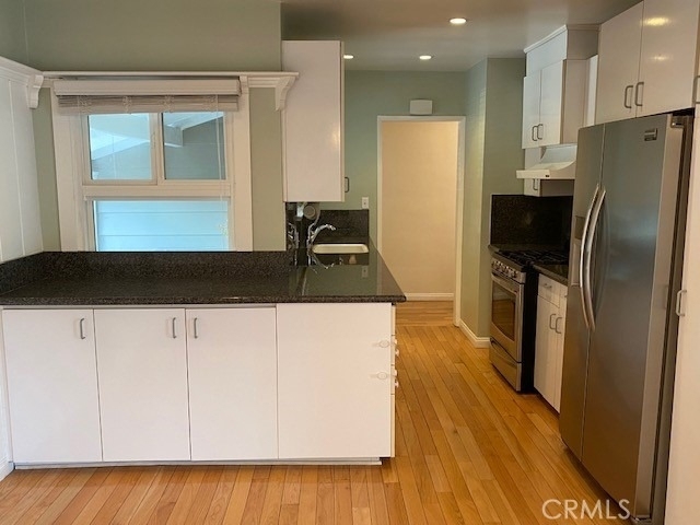 5356 Yolanda Avenue - Photo 4