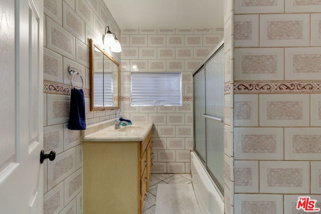 6659 Amigo Avenue - Photo 16