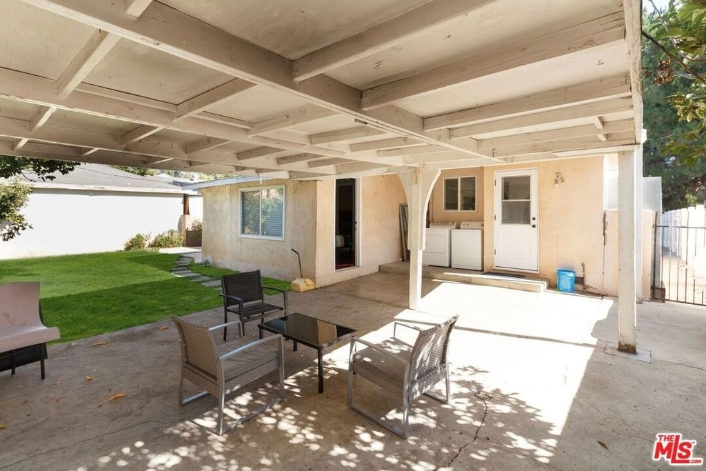 6659 Amigo Avenue - Photo 37