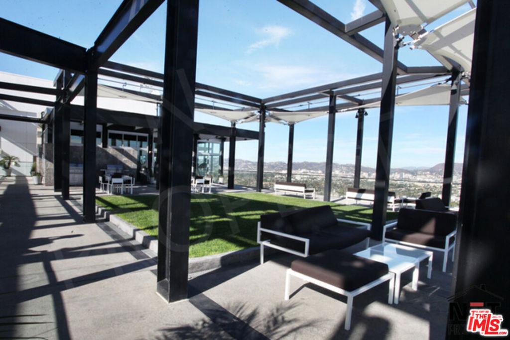 3810 Wilshire Boulevard - Photo 5