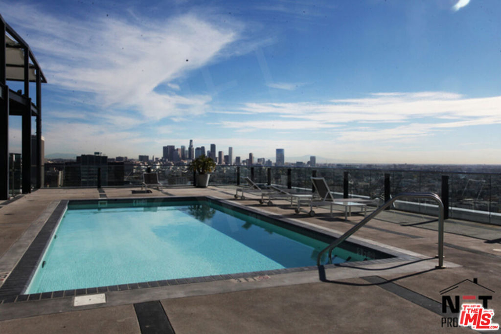 3810 Wilshire Boulevard - Photo 3