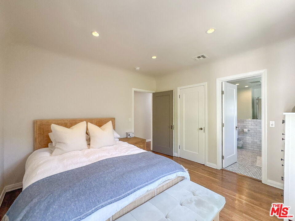 345 Westbourne Drive - Photo 19