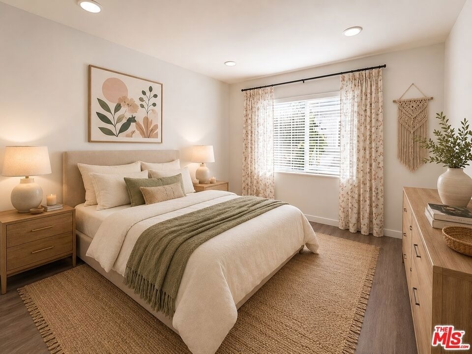 228 S Mariposa Avenue - Photo 8
