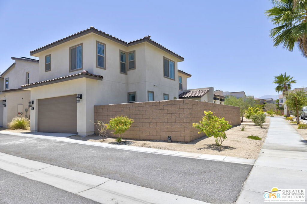 35923 Hinksey Street - Photo 35